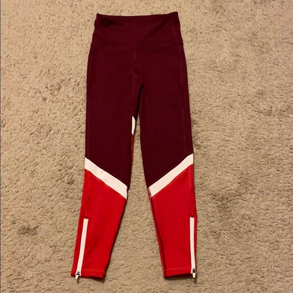 Old Navy active Elevate legging Go Dry maroon - Picture 4 of 6